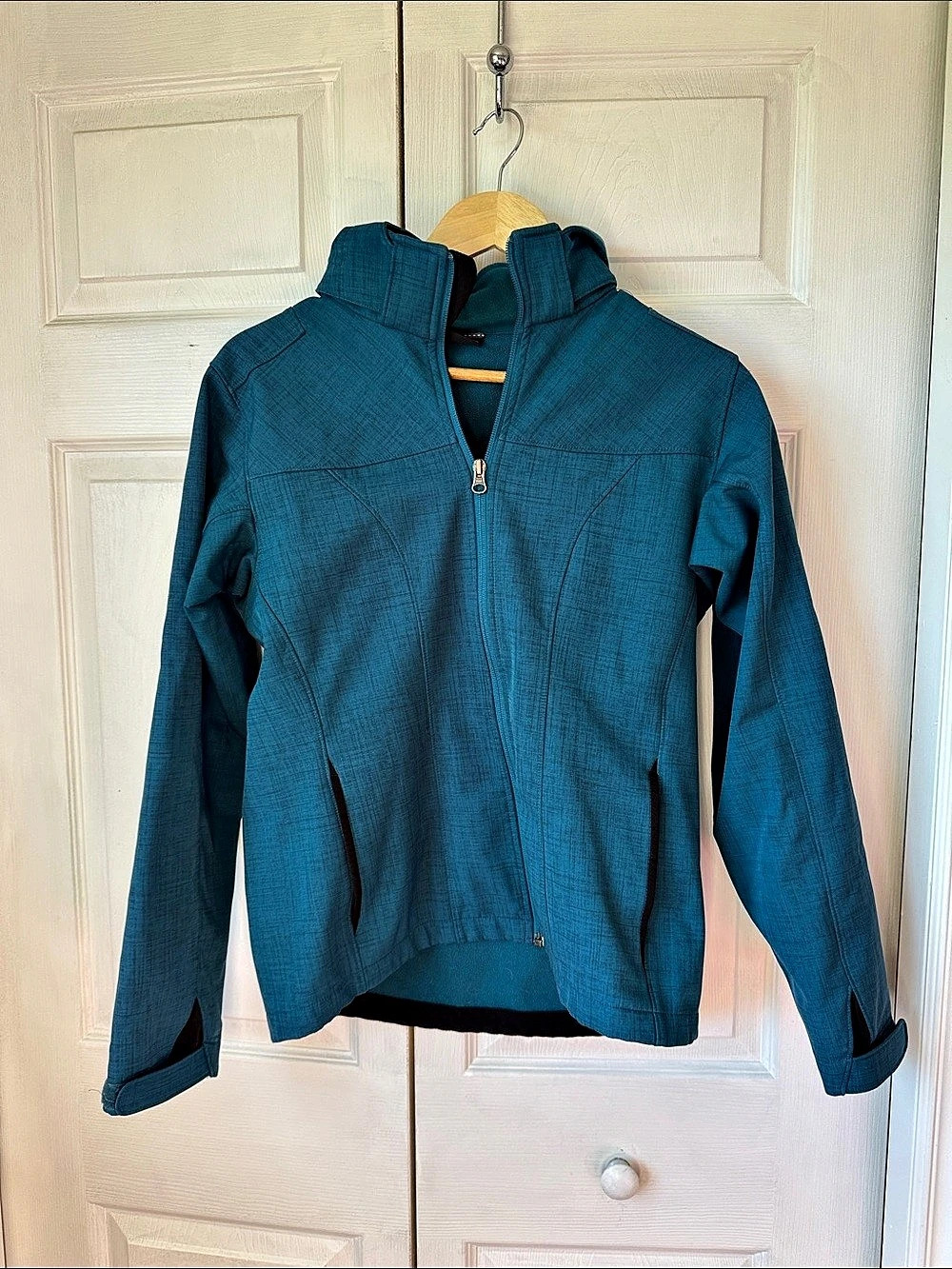 AVIA Soft Shell Water Resistant Zip Up Jacket Women's Blue Medium